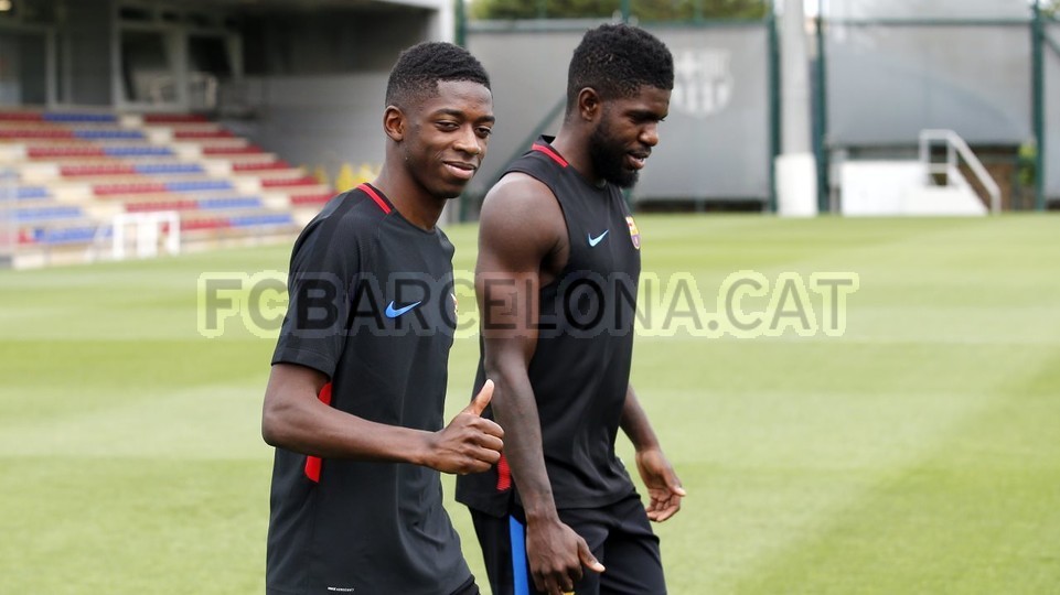 Ảnh tập Barcelona - Bóng Đá