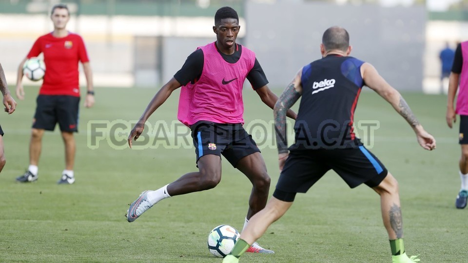 Ảnh tập Barcelona - Bóng Đá