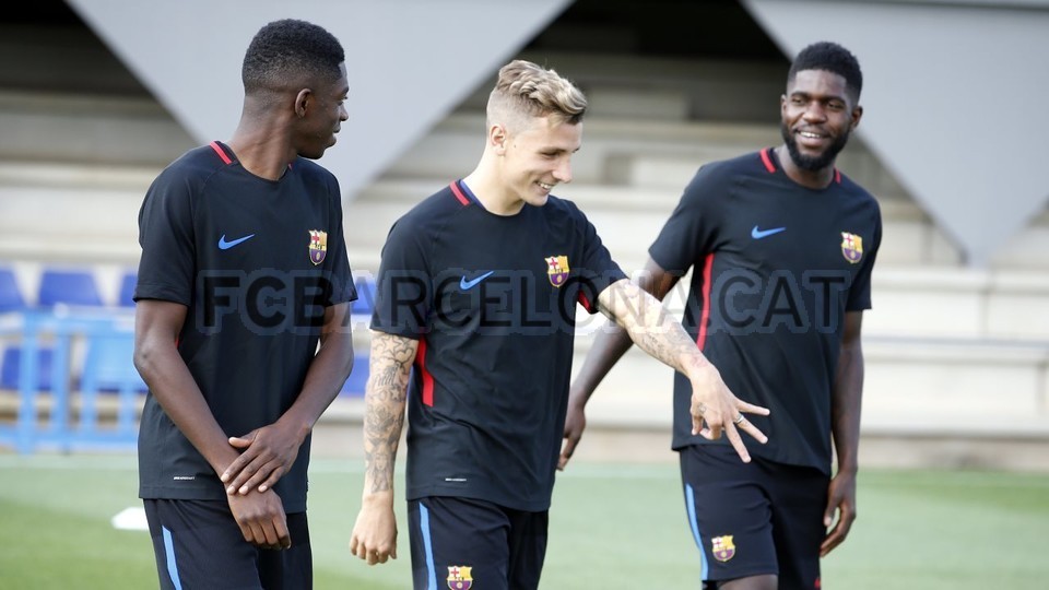 Ảnh tập Barcelona - Bóng Đá