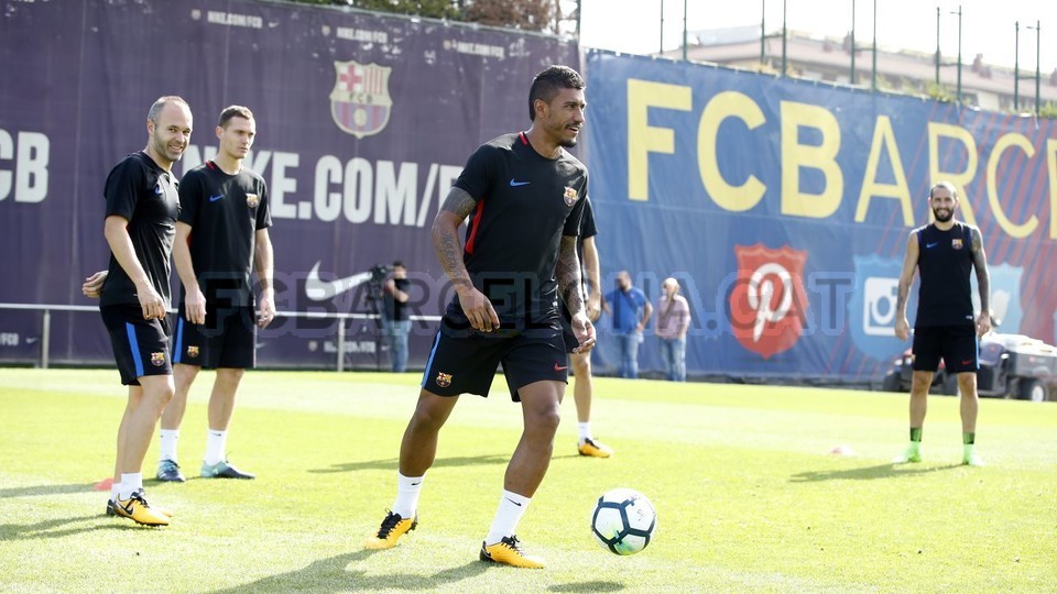 Ảnh tập Barcelona - Bóng Đá