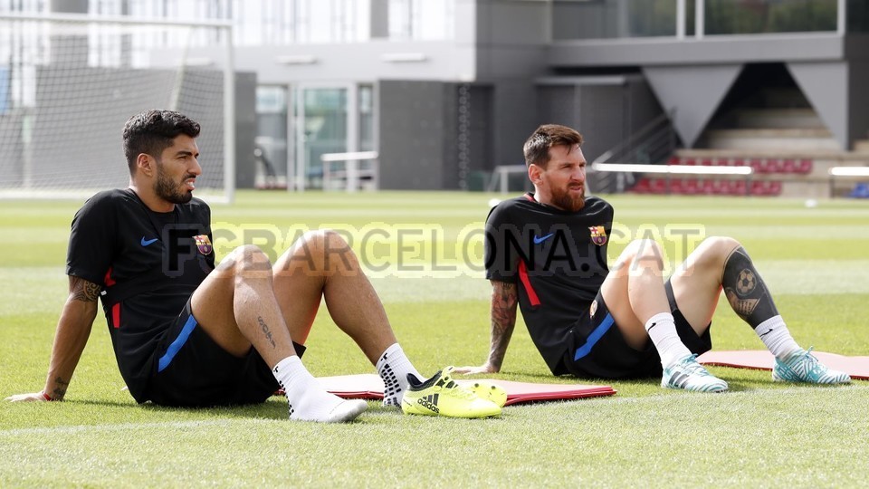 Ảnh tập Barcelona - Bóng Đá