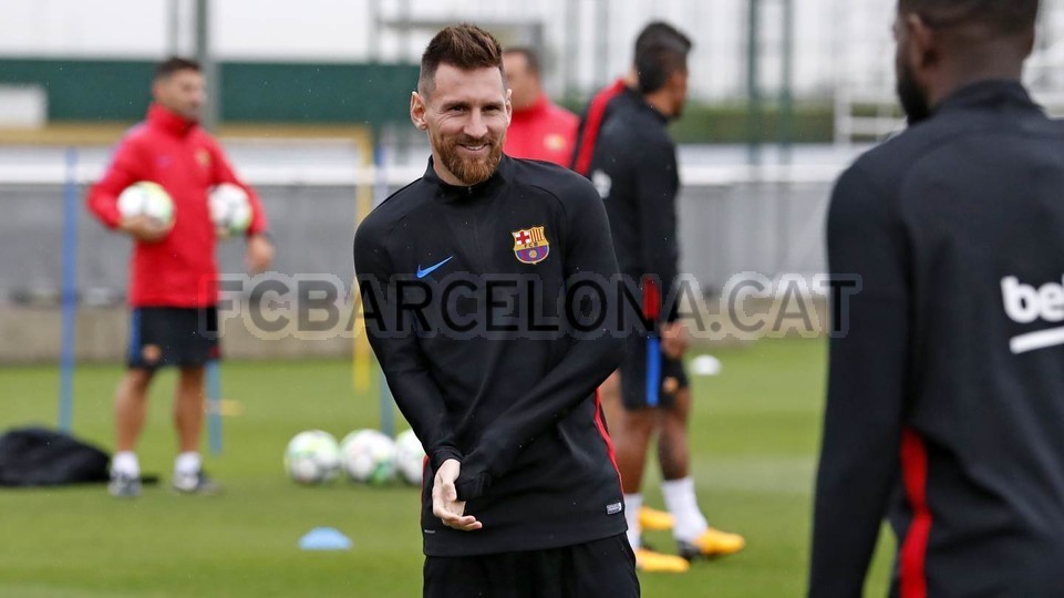 Ảnh tập Barcelona - Bóng Đá