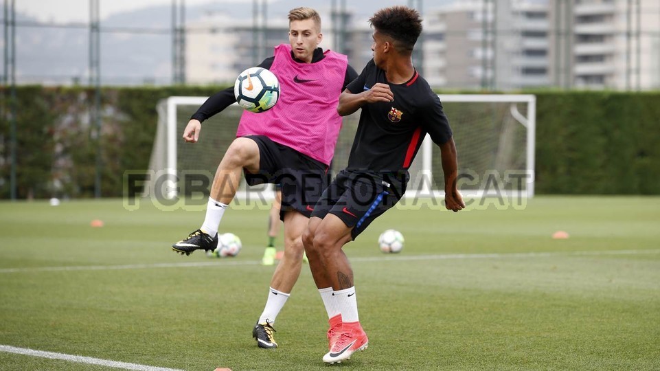 Ảnh tập Barcelona - Bóng Đá