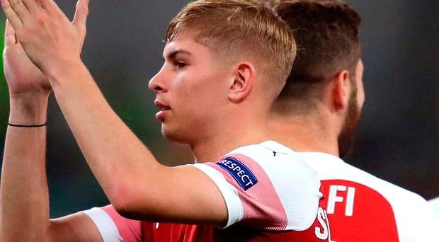 Emile Smith Rowe chỉ ra những người đàn anh tâm huyết nhất đội Một Arsenal - Bóng Đá