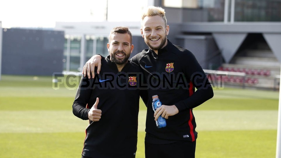 Ảnh tập Barcelona - Bóng Đá