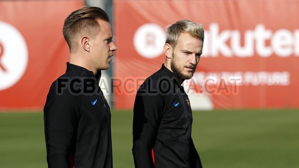 Ảnh tập Barcelona - Bóng Đá