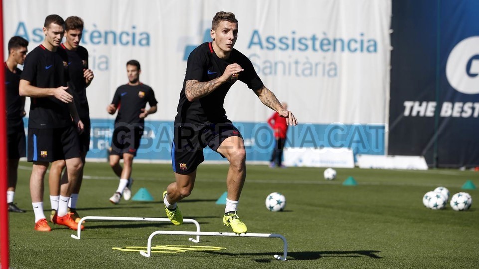 Ảnh tập Barcelona - Bóng Đá