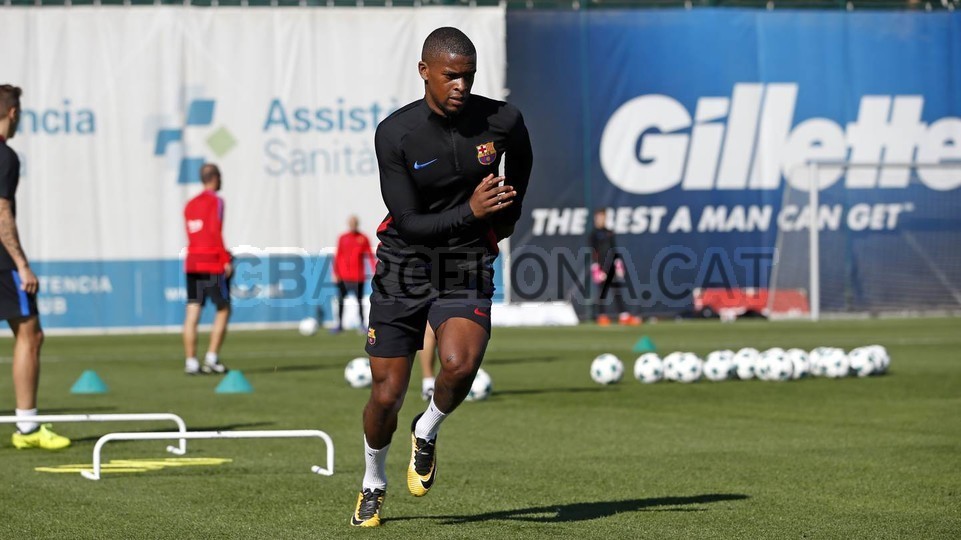 Ảnh tập Barcelona - Bóng Đá