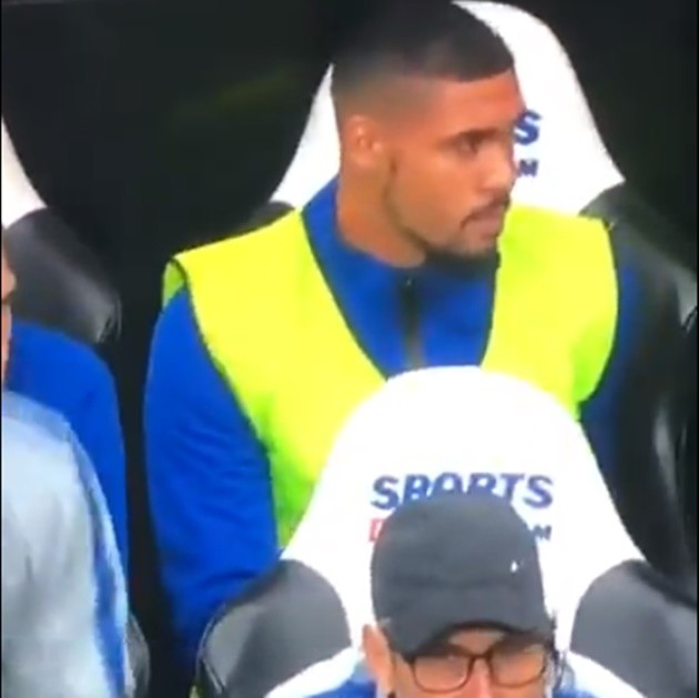 Morata không bắt tay Loftus-Cheek - Bóng Đá