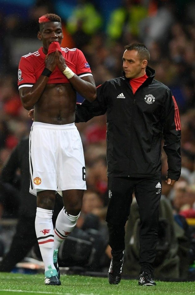 Dính chấn thương gân kheo, Pogba vẫn tự tin... leo rổ - Bóng Đá