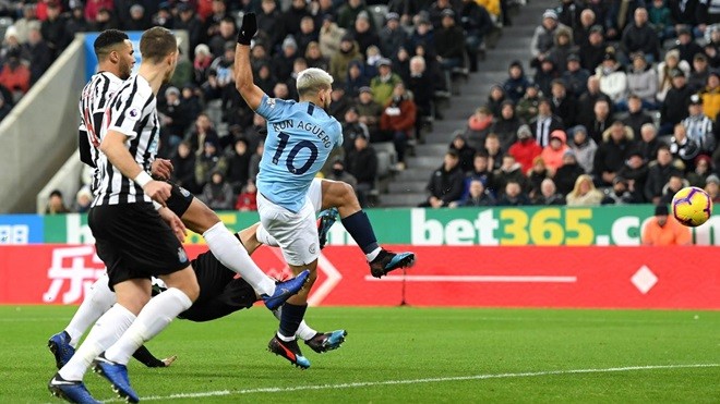 10 thống kê ấn tượng sau vòng 24 EPL - Bóng Đá