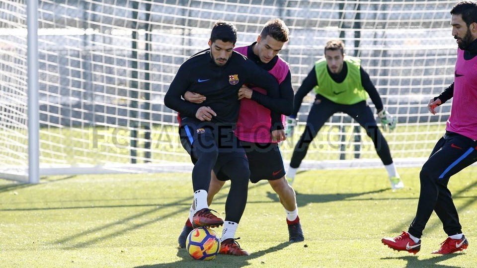 barca tập luyện - Bóng Đá