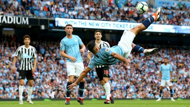Những khoảnh khắc ấn tượng nhất của Premier League nửa đầu mùa giải 2018/2019 - Bóng Đá