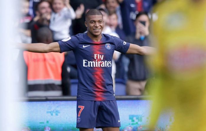 UEFA công bố số điểm của top 10 cầu thủ xuất sắc nhất: Messi chỉ xếp thứ 5 - Bóng Đá