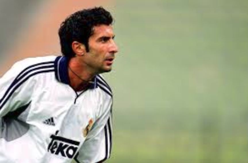 Bạn còn nhớ? Đội hình tiêu biểu UEFA 2003: Becks sát cánh Figo, Zidane, Nedved - Bóng Đá