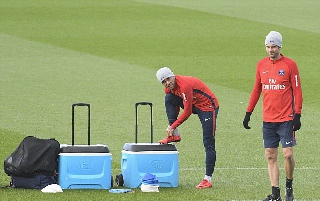 Đụng thần tượng Ronaldo, Kylian Mbappe thêm phần hưng phấn - Bóng Đá