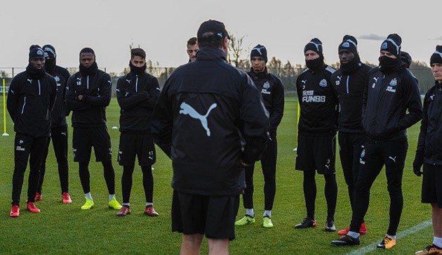 Big Sam trầm ngâm trước trận đấu ra mắt Everton - Bóng Đá