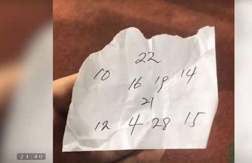 Emery đập tan tin đồn mâu thuẫn với Ozil bằng hành động này trên sân tập - Bóng Đá