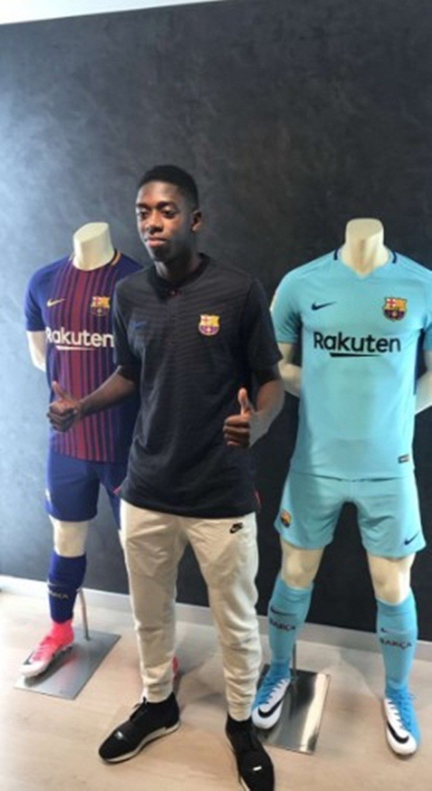 Tân binh Llorente cười thả ga trên sân tập Gà trống - Bóng Đá