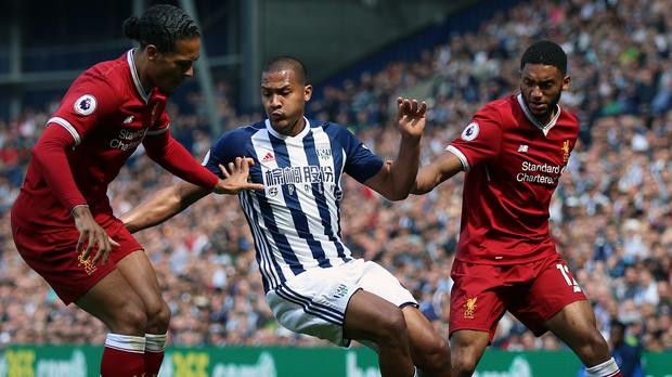 Virgil van Dijk và Joe Gomez có phải cặp trung vệ hay nhất Ngoại hạng Anh?  - Bóng Đá