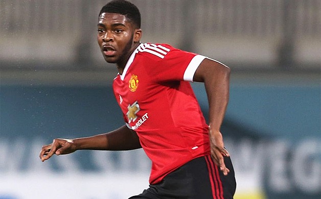 Solskjaer giữ lời hứa, hàng loạt 'măng non' xuất hiện trên sân tập Man Utd - Bóng Đá