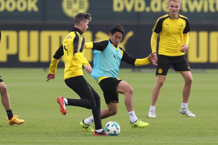 Tập luyện tích cực, Dortmund quyết tâm bảo vệ ngôi đầu - Bóng Đá
