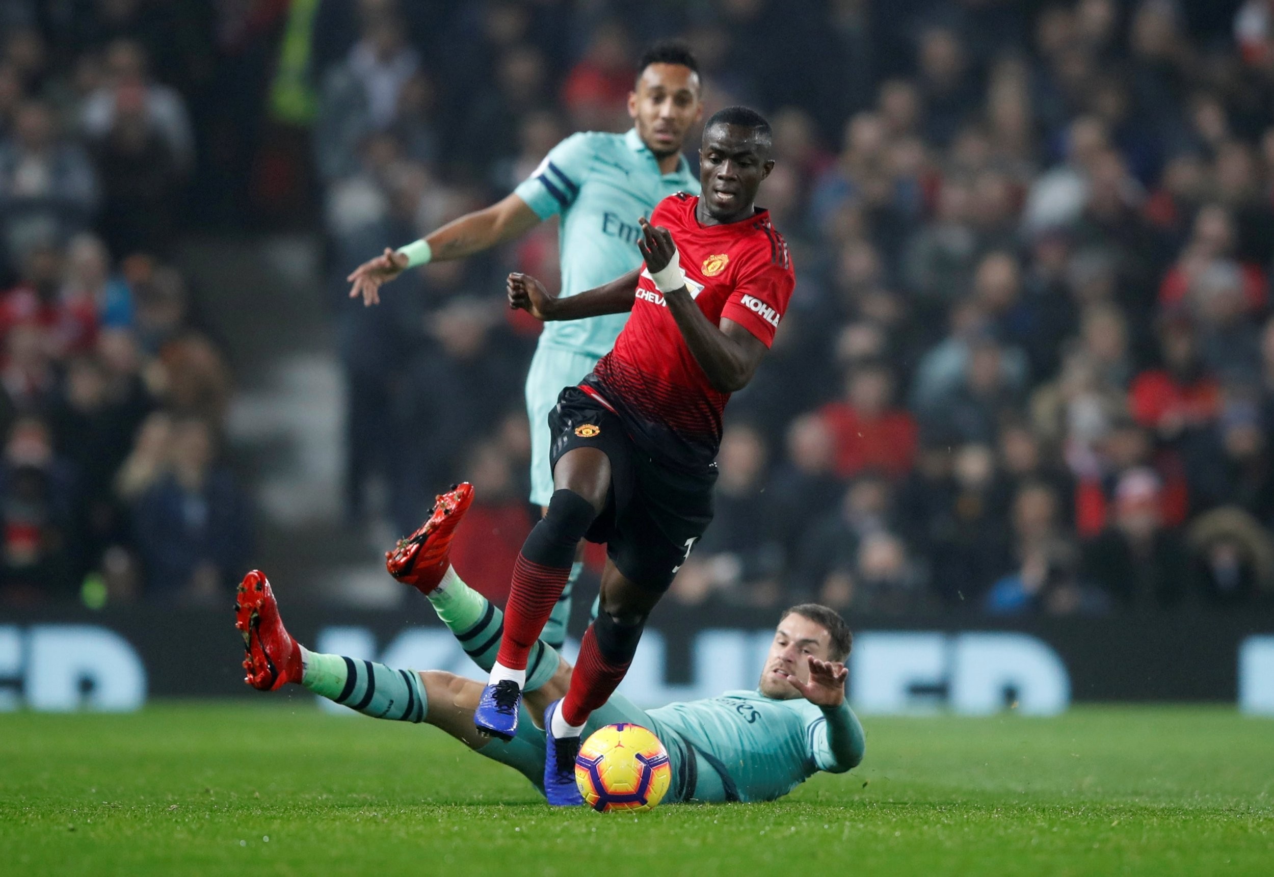 Jose Mourinho has found his mad dogs at Manchester United - Bóng Đá
