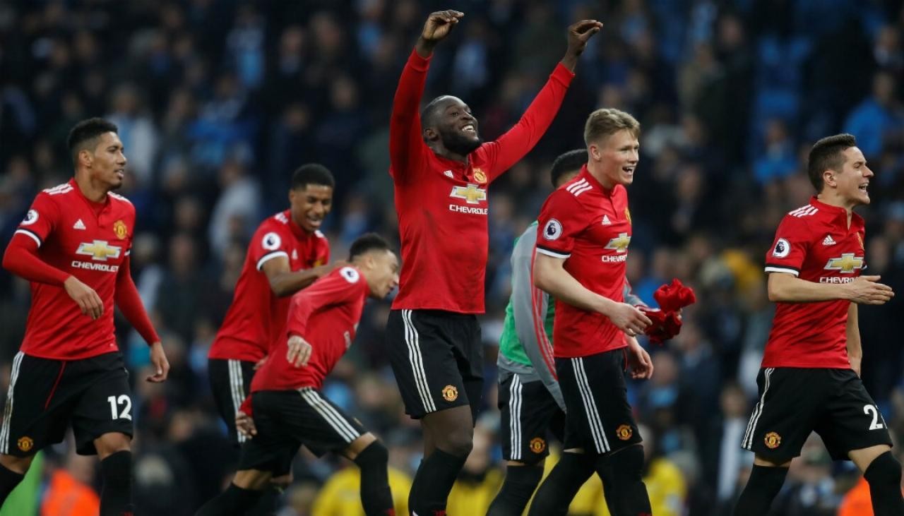 Why it's time for Jose Mourinho and Manchester United to go all-out-attack against Arsenal - Bóng Đá