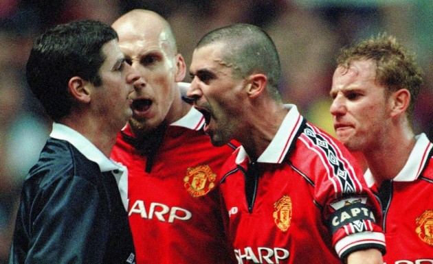 Những điều thực sự xảy ra đằng sau hậu trường Man Utd vào ngày thi đấu - Bóng Đá