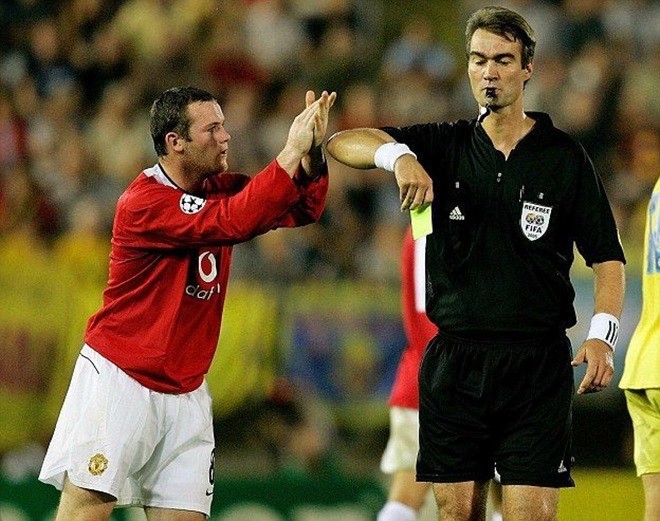 8 khoảnh khắc đáng nhớ nhất trong sự nghiệp của Rooney - Bóng Đá