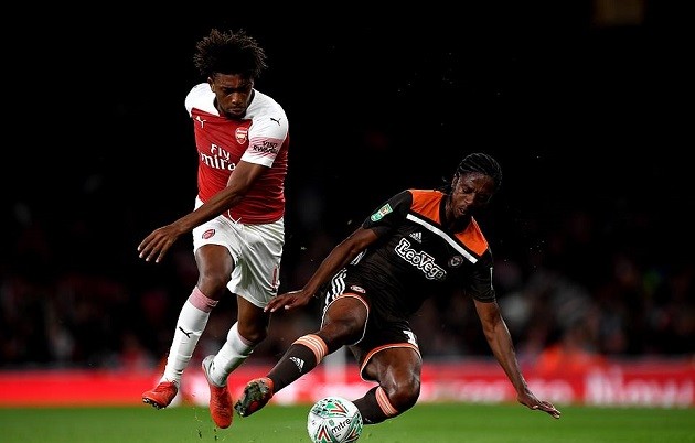 Chỉ cần ra sân 5 phút, thần tài Welbeck đã thiết lập được kỉ lục mới - Bóng Đá