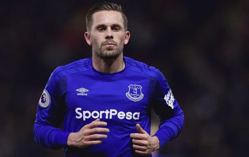 Ronaldo con xuất hiện, dàn sao Real 'quẩy' tưng bừng trong buổi tập - Bóng Đá