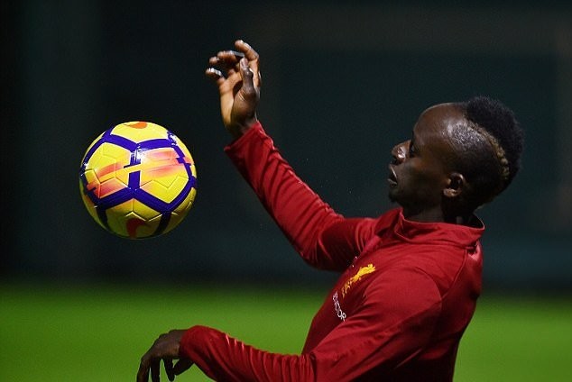 Liverpool vừa đón Giáng sinh, vừa tập luyện để chiến Arsenal - Bóng Đá