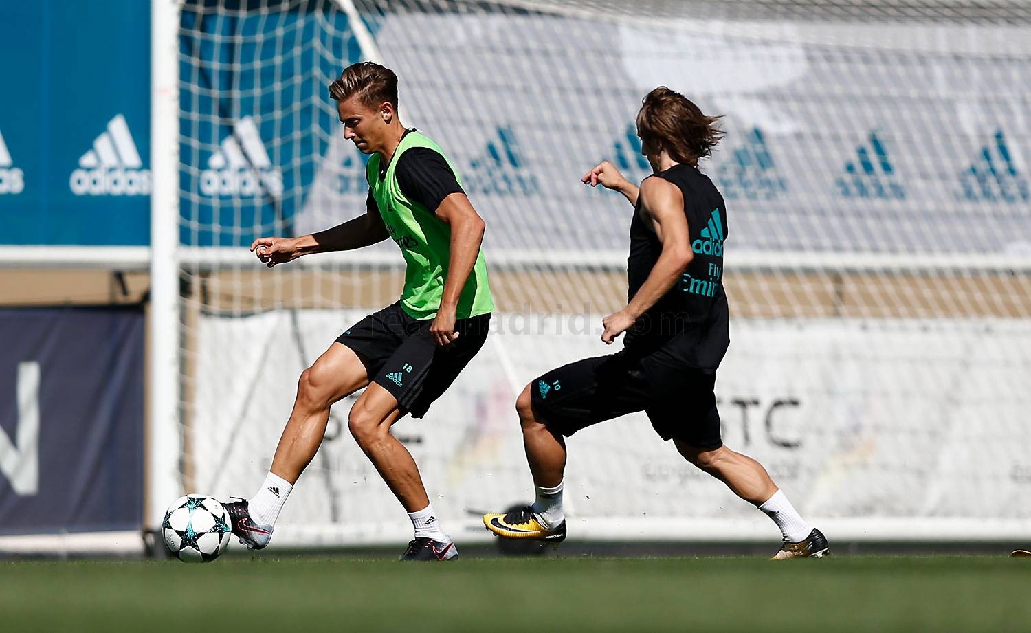 Choáng với biệt thự xa hoa trên đảo Gran Canaria của David Silva - Bóng Đá