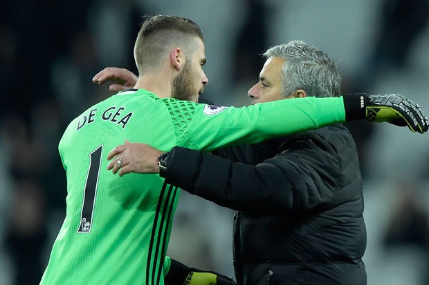 Sốc: Mourinho đã từng bật đèn xanh cho trụ cột 27 tuổi đến Real Madrid - Bóng Đá