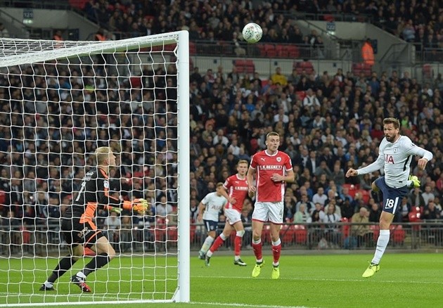 18h30 ngày 23/09, West Ham vs Tottenham: Cơ hội cuối cho Bilic - Bóng Đá