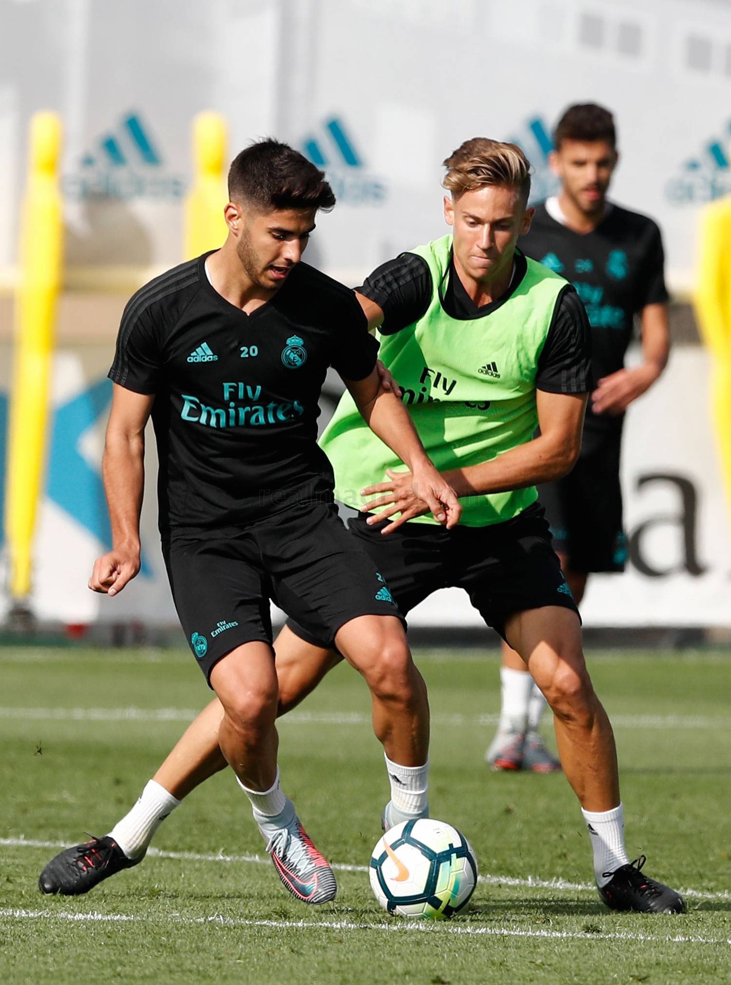 Real tập luyện - Bóng Đá