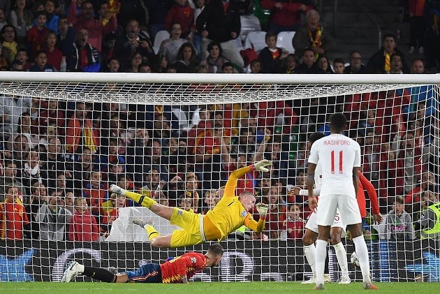 Chấm điểm Tottenham: Kane mất dạng ở trận đánh lớn - Bóng Đá