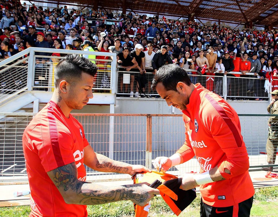 Ramos không có tên trong chuyến làm khách đến APOEL - Bóng Đá