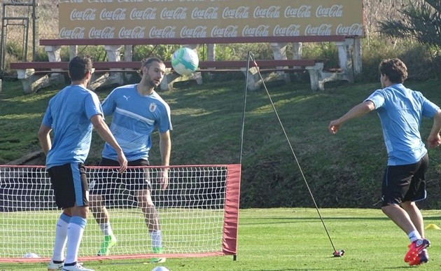 Uruguay căng thẳng trước trận đấu sinh tử với Argentina - Bóng Đá