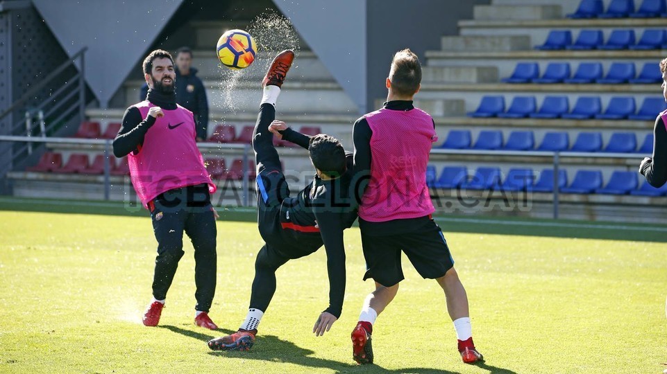 barca tập luyện - Bóng Đá