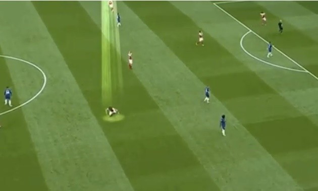 GUENDOUZI đập đất sau pha bỏ lỡ của Aubameyang - Bóng Đá