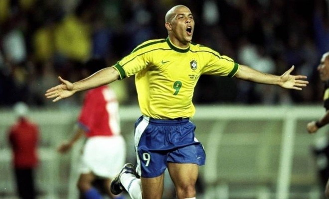 5 cầu thủ xuất sắc nhất chưa từng lên ngôi tại Champions League - Bóng Đá