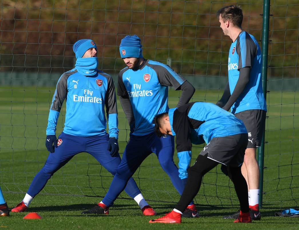 BInh hùng tướng mạnh, Arsenal miệt mài tập luyện - Bóng Đá