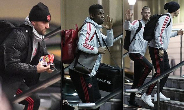 Ảnh Man United tập trung Bournemouth - Bóng Đá