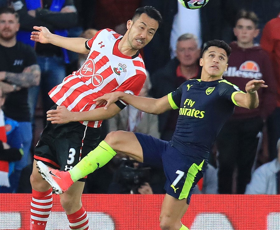 Siêu máy tính dự đoán kết quả vòng 16 Ngoại hạng Anh - Bóng Đá