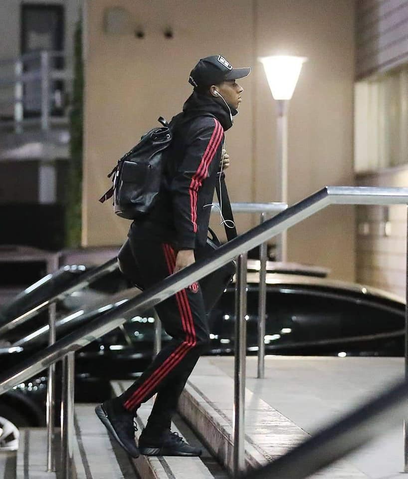 Man Utd đến khách sạn Lowry - Bóng Đá