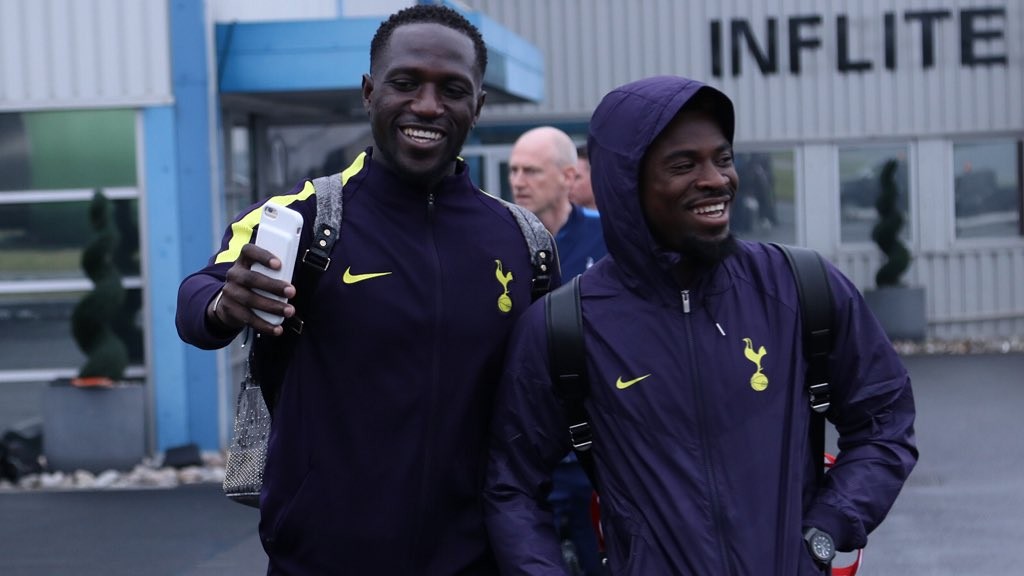 Tottenham tập luyện - Bóng Đá