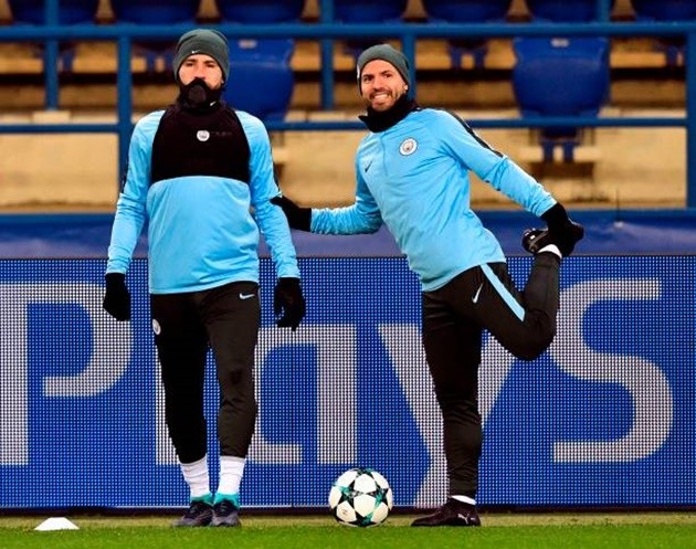 Man City tập   - Bóng Đá