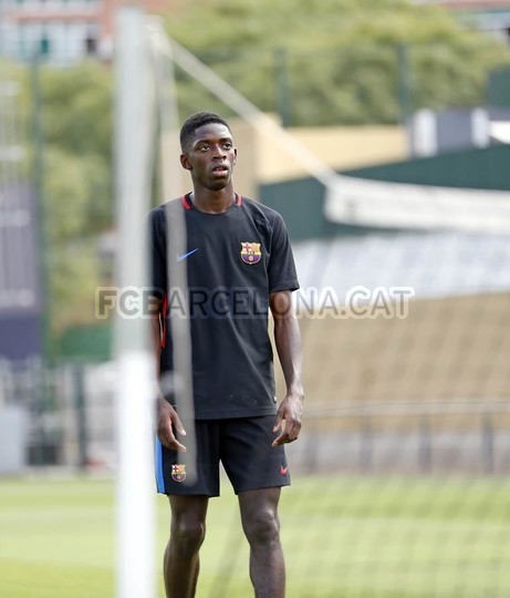 Ronald Koeman và cuộc cách mạng sai đường - Bóng Đá